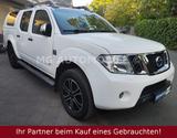 Nissan Navara Pickup Double Cab LE V6 4x4 LB Standhzg. - Nissan Navara aus 2015