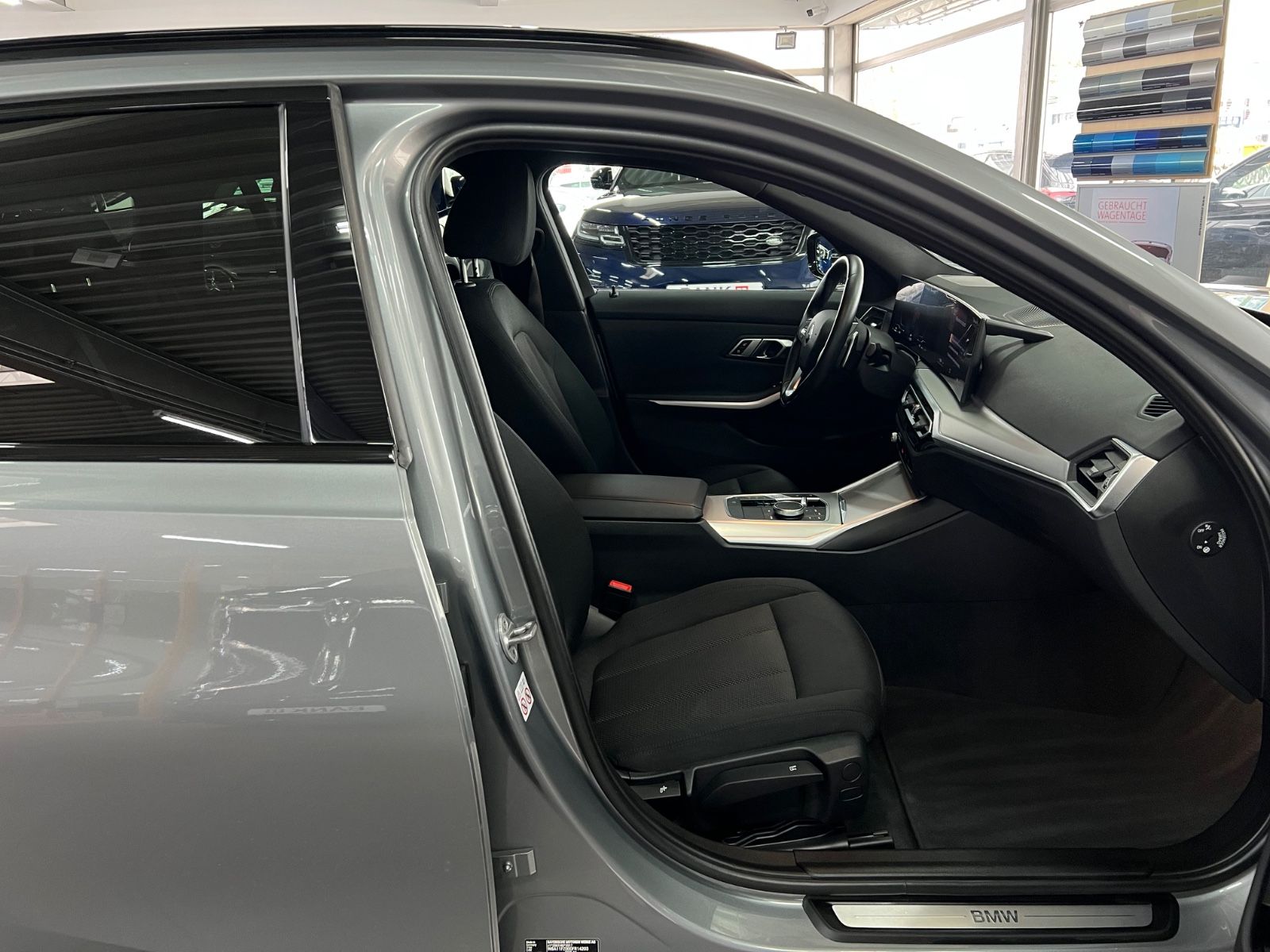 BMW 318 d Touring Driving Assistant+Parkassistent foto 17
