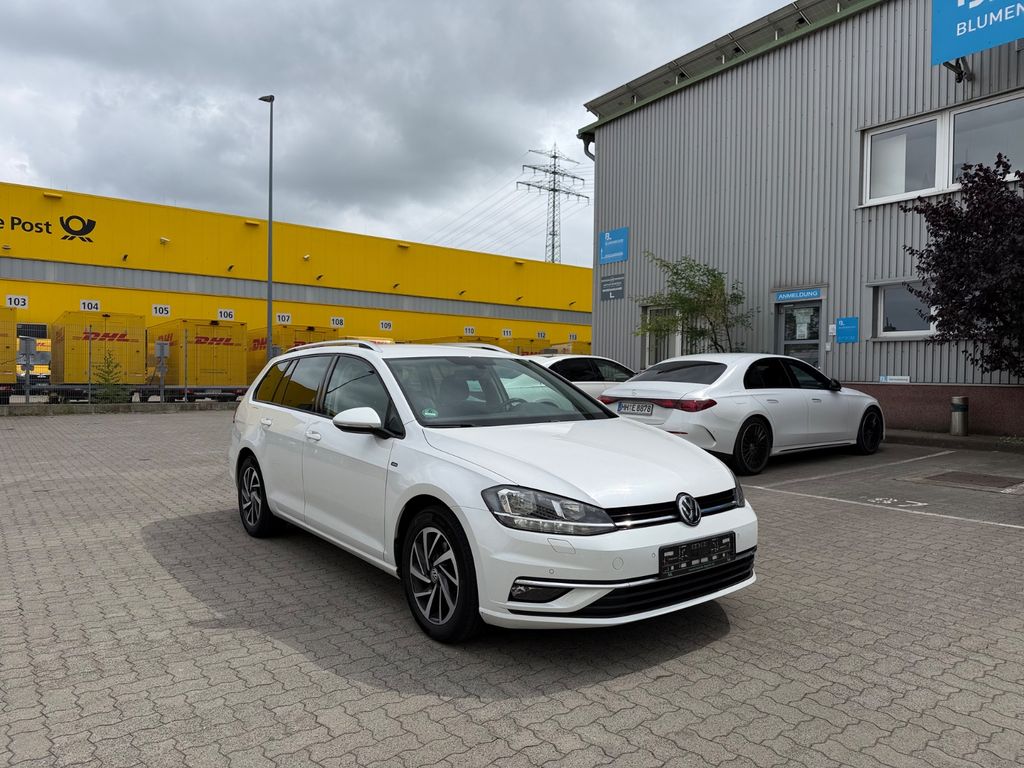 Image of Volkswagen Golf