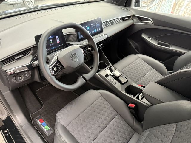 MG 3 Hybrid+ Luxury