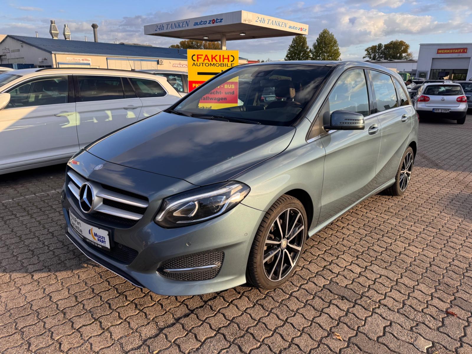 Mercedes-Benz B 220