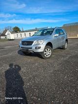 Mercedes-Benz MERCEDES BENZ ML 320 - gebrauchte Mercedes-Benz ML 320 aus dem Jahr 2005