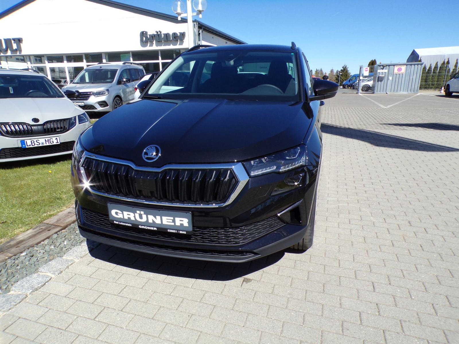 Skoda Karoq Tour 1,5 TSI DSG, Matrix, SHZ, AHK, 5J.Gar