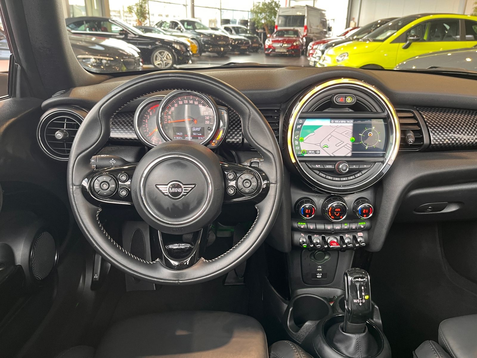 Fahrzeugabbildung MINI Cabrio Cooper S LED NAVI ALU