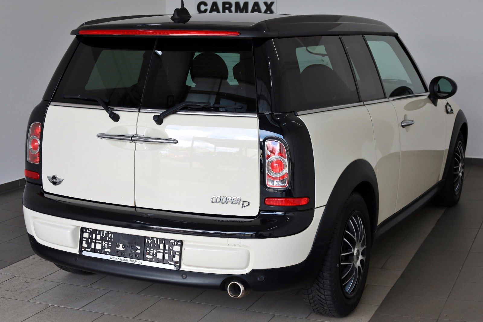 Fahrzeugabbildung MINI Clubman Cooper D T.Leder,Navi,Xenon,PanDach,SH