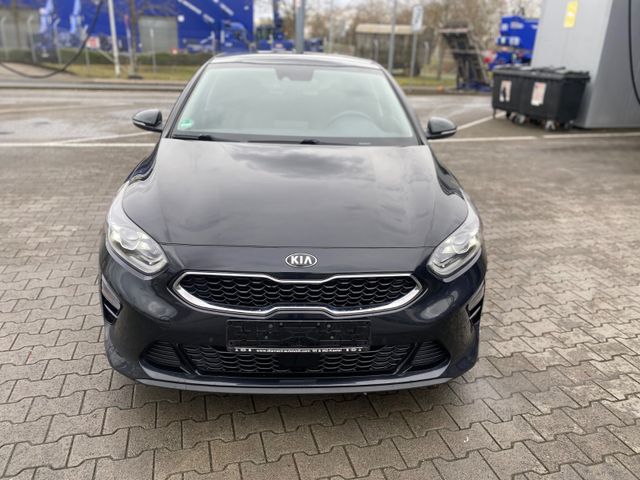 Kia cee'd / Ceed