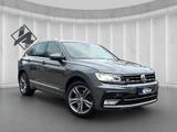 Volkswagen Tiguan R-Line*Highline*4Motion*Pano*ACC* - Volkswagen Tiguan Geländewagen R line mit Benzin-Antrieb