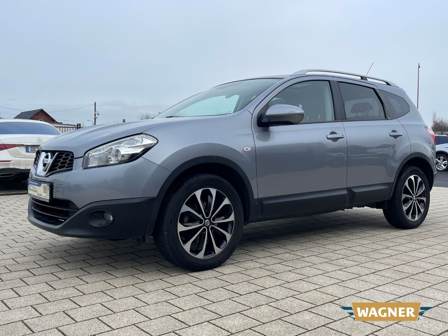 Fahrzeugabbildung Nissan Qashqai+2 I-Way 1.6 Klimaautomatik Tempomat