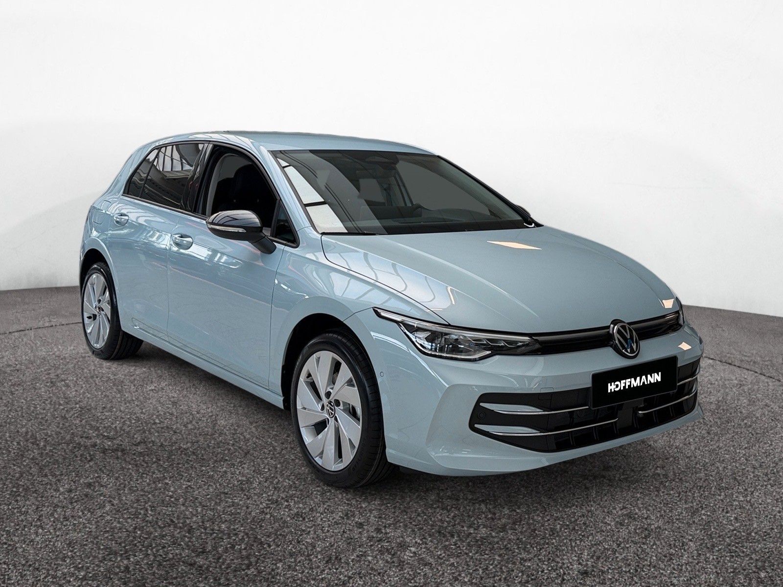 Fahrzeugabbildung Volkswagen Golf 1.5 eTSI DSG Energy Navi, AHZV, LED Plus