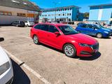 Skoda Octavia 2.0 TDI 110kW DSG Ultimate Combi Ult... - Skoda Octavia: 1u2