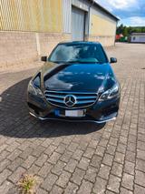 Mercedes-Benz E 350d AMG Line 4-Matic 7G Distronic Standheizun - Mercedes-Benz E 350: Standheizung