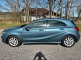 Mercedes-Benz A 200 CDI - AHK - Mercedes-Benz A 200 aus 2013 mit Diesel-Antrieb: Limousine