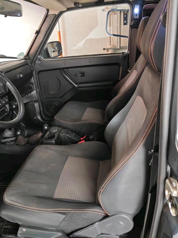 Lada Urban