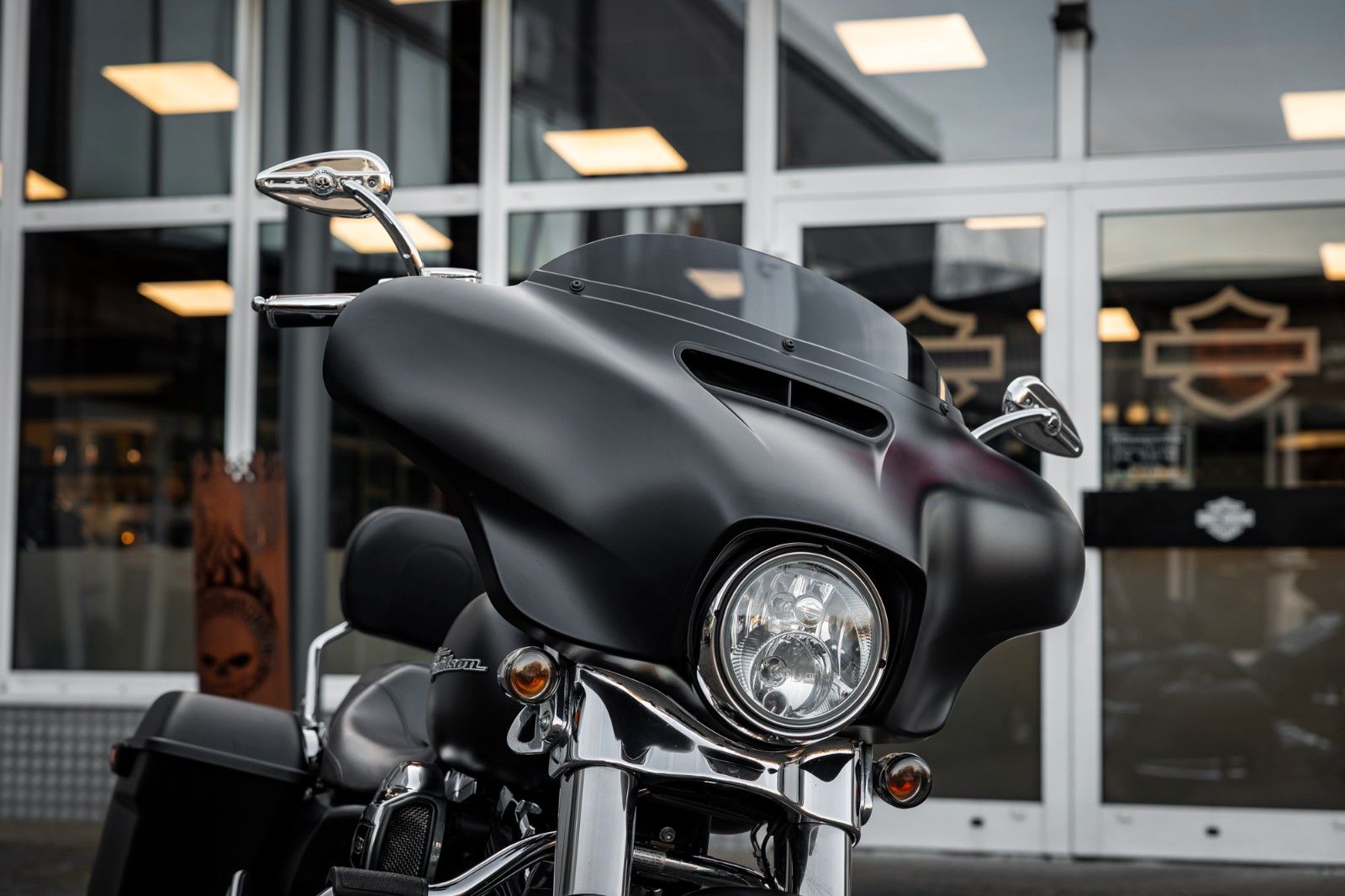 Fahrzeugabbildung Harley-Davidson FLHX Street Glide 103 cui - Vance & Hines - - -