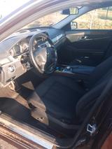 Mercedes-Benz E 350 CDI  ELEGANCE  - Mercedes-Benz E 350: Elegance