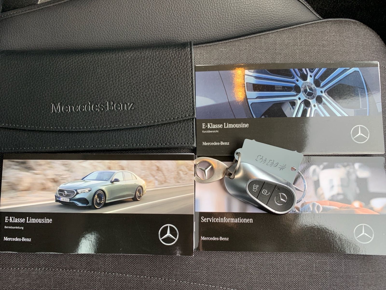 Fahrzeugabbildung Mercedes-Benz E 200 Avantgarde Advanced