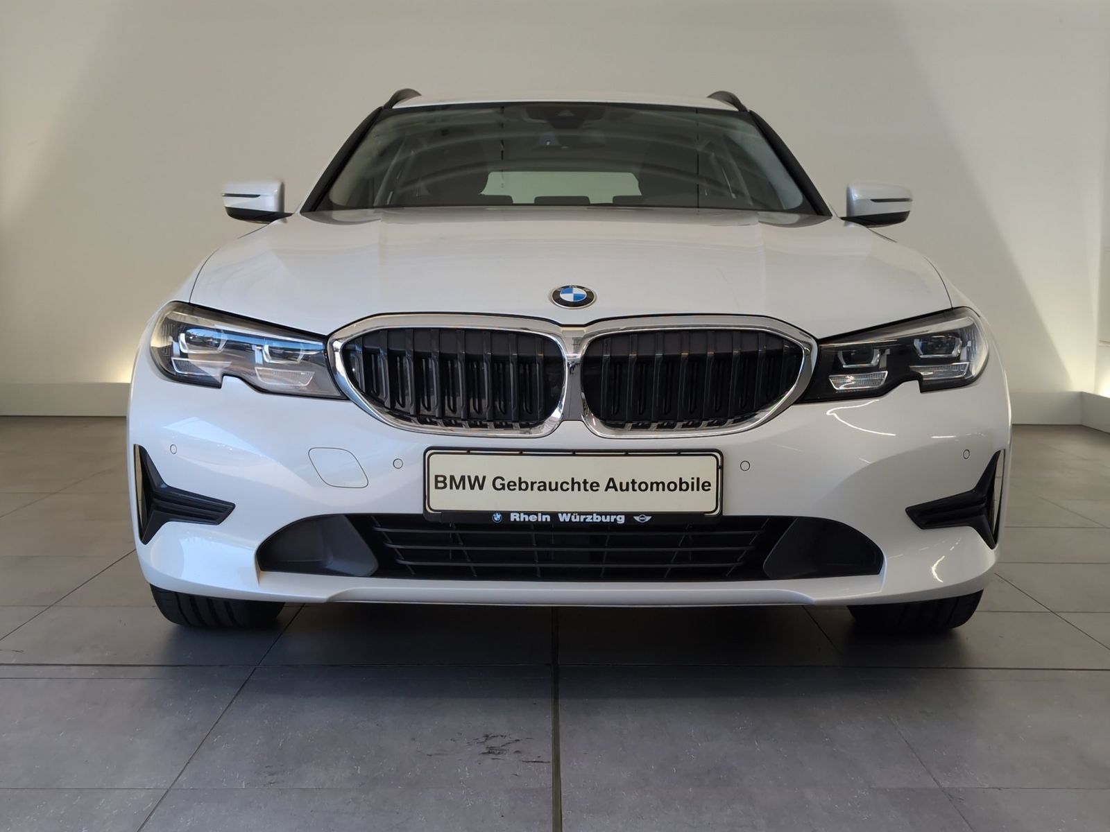 BMW 318d Touring Navi/LED/AHK/RFK/DAB/SLI/MFL Navi/L imagem 2