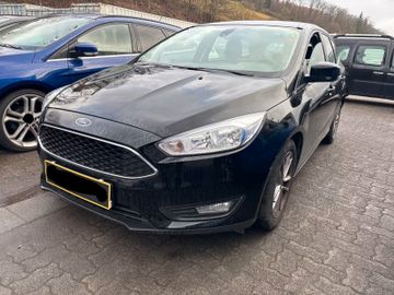 Ford Focus - 1