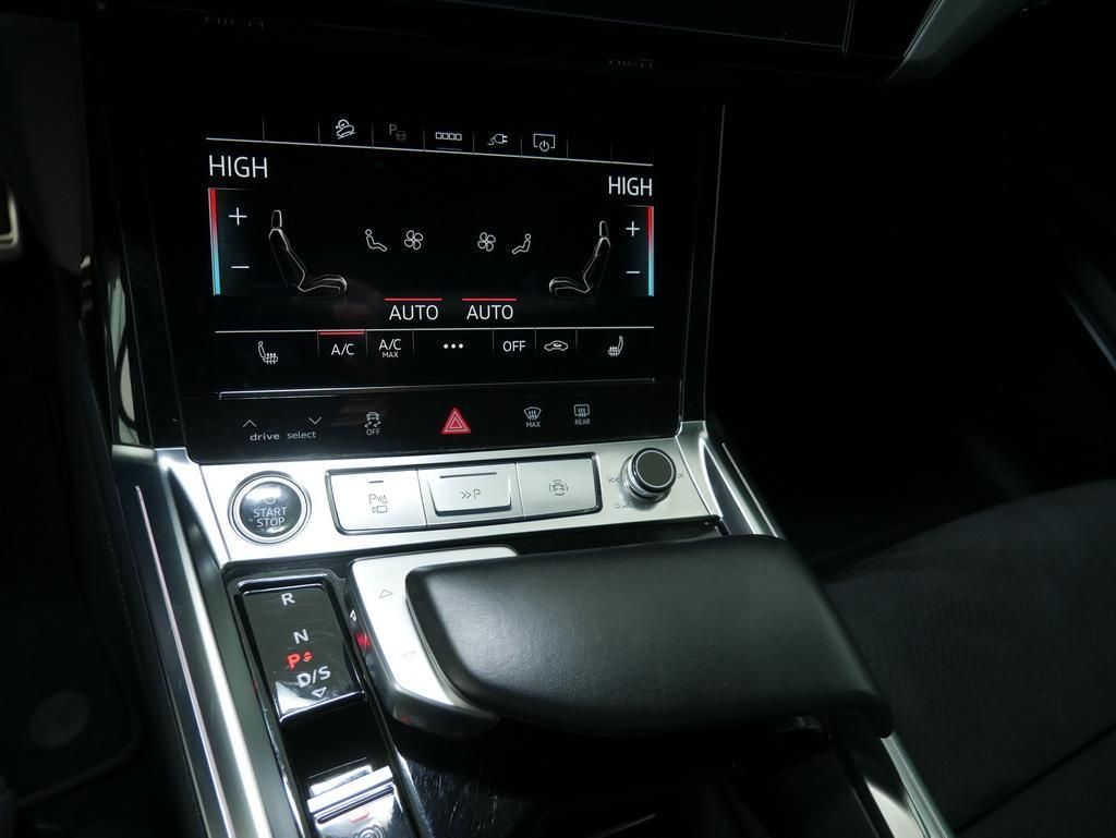 Audi Q8 e-tron - Bild 8