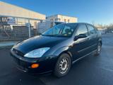 Ford Focus 1.8TD 66kW , Klima, 2. Hand, Rentnerauto - gebrauchte Ford Focus aus dem Jahr 2000