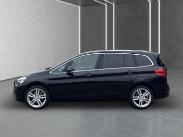 BMW 218 - 7