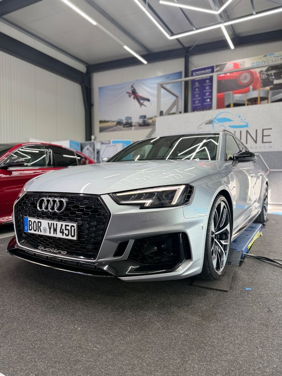 AUDI RS4 2.9 TFSI tiptronic quattro Avant/Voll
