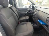 Dacia Lodgy Laureate*7SITZER*1 HAND*1.6 L*SITZH*AHK* - Dacia: Laureate