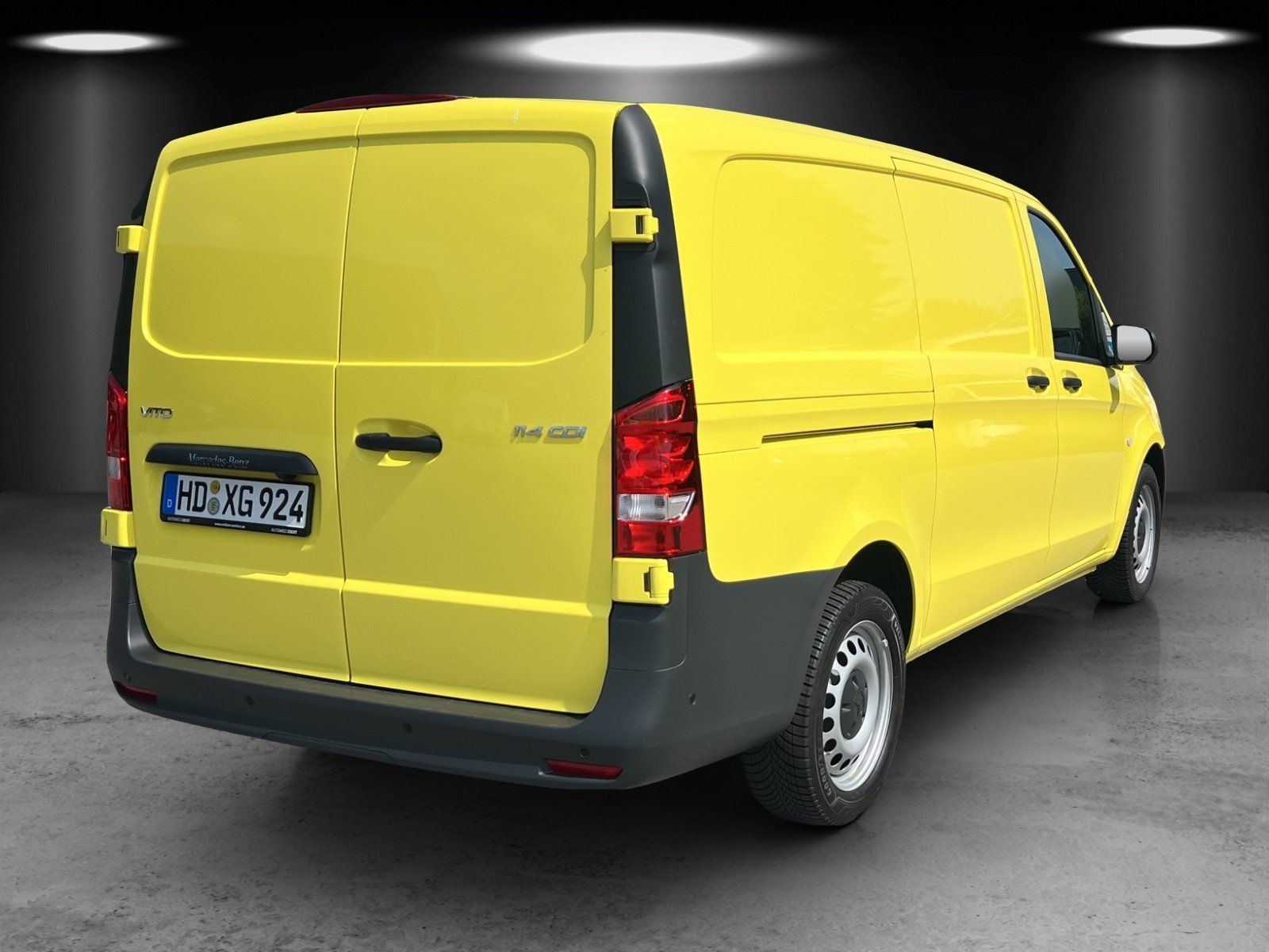 Fahrzeugabbildung Mercedes-Benz Vito 114 Base lang Holzfußbo Park-Paket MBUX