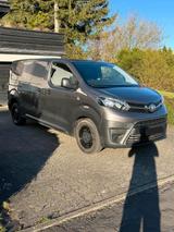 Toyota Proace 2.0D Kasten - gebrauchte Toyota Verso aus dem Jahr 2017