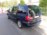 Volkswagen Sharan 2.8 V6 4motion, LPG, AHK, bed. fahrfähig - Volkswagen Sharan: 2.8
