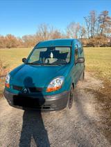 Renault Kangoo fahrbereit - Renault Kangoo aus 2005 mit Diesel-Antrieb