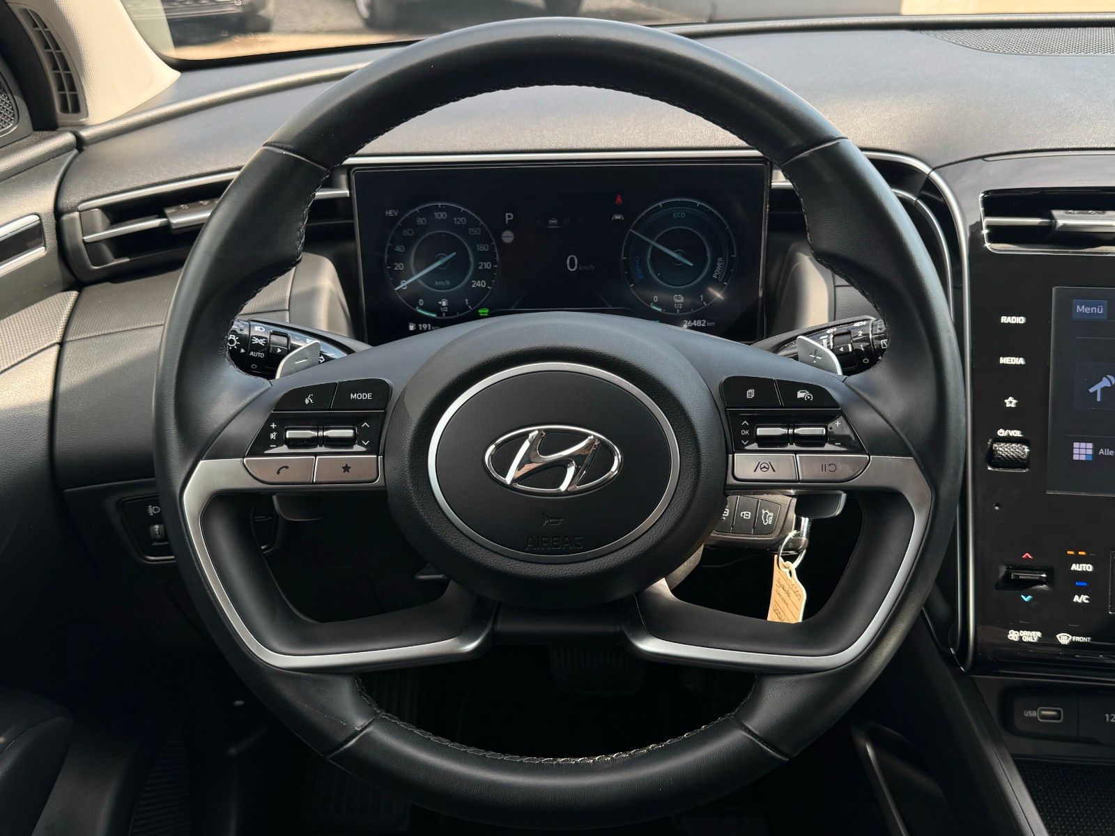 Fahrzeugabbildung Hyundai Tucson 1.6 T-GDI PHEV 4WD CarPlay Kamera Temp