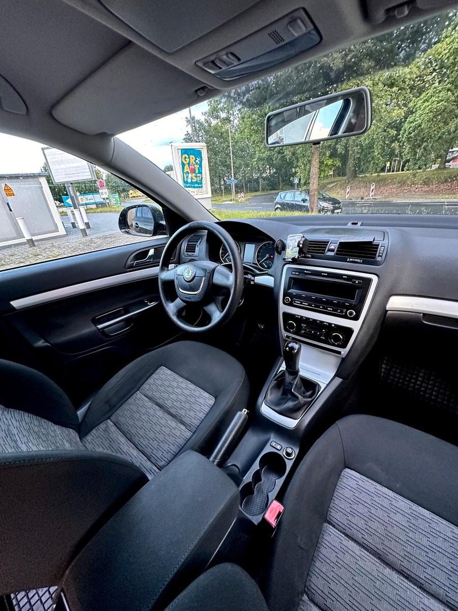 Skoda Octavia 2009 — photo 11