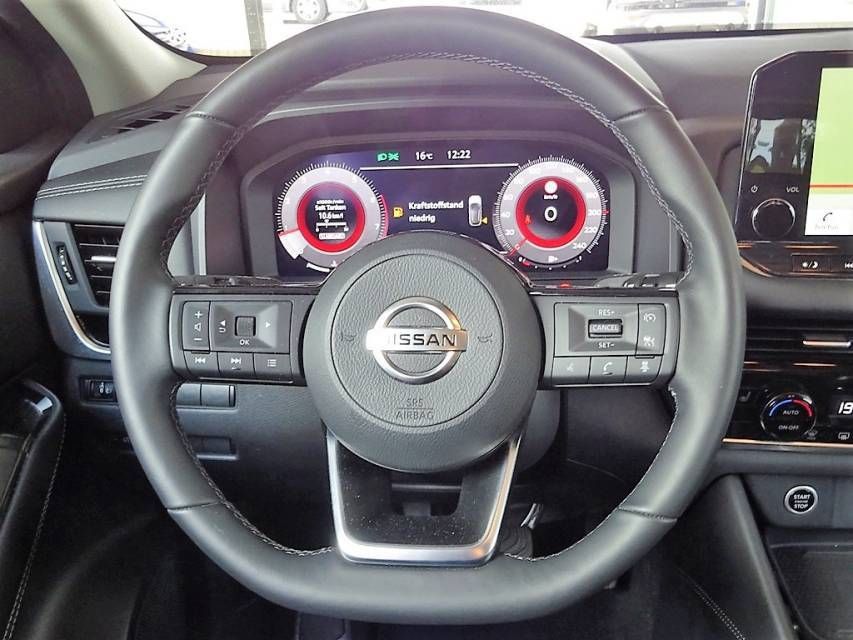 Fahrzeugabbildung Nissan Qashqai 1,3 DIG-T MHEV N-Connecta Winterpaket