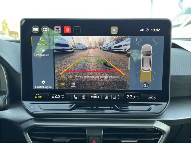 Leon ST FR SHZ KAMERA NAVI ACC FACEL. LED PANO