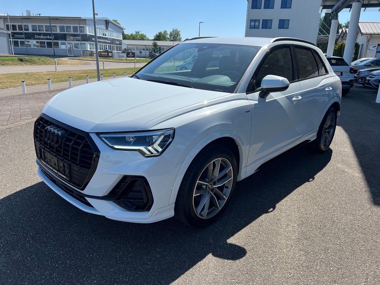 Audi Q3 35 TFSI S line,S-tronic,LED,Navi,Kamera,ACC foto 6