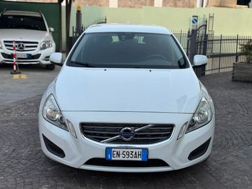 Volvo V60 - 2
