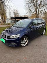 Volkswagen VW Touran 2.0 TDI 7-Sitzer -Sehr pflegt - Volkswagen Touran: Kleinwagen