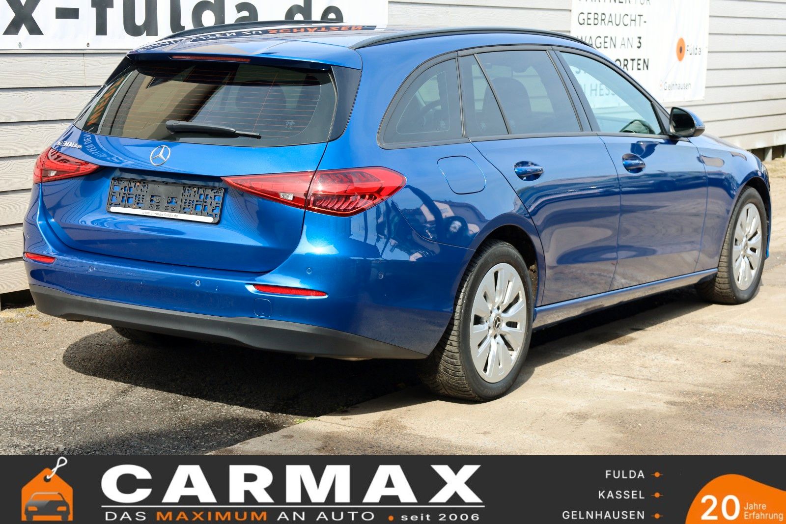 Fahrzeugabbildung Mercedes-Benz C 300e T Avantgarde T Leder,Navi,LED,SH,PDC,Park