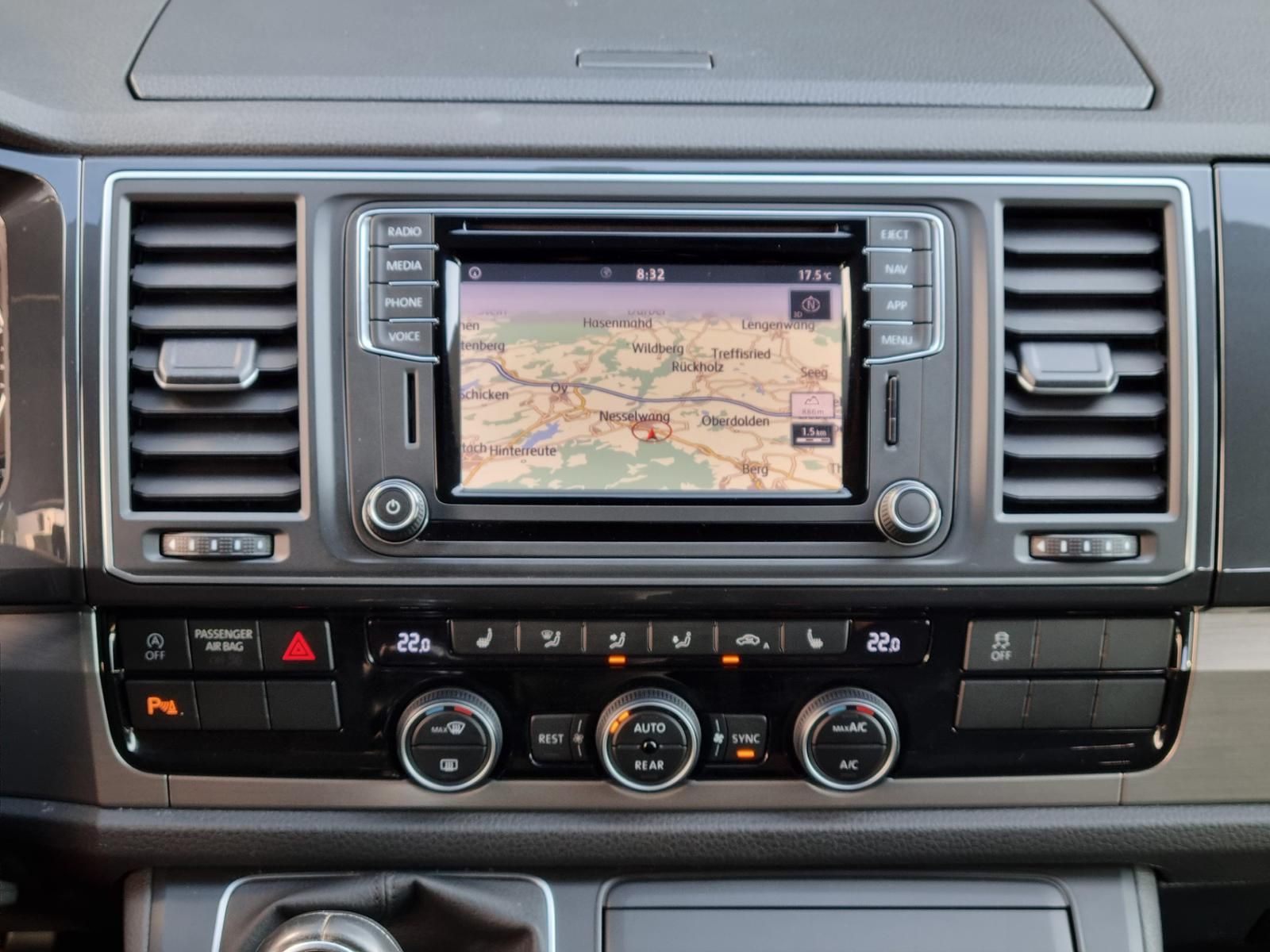 Volkswagen T6 2.0 TDI Multivan Trendline foto 22