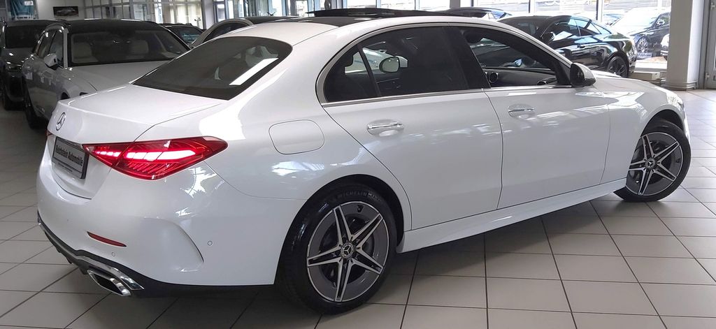 Mercedes-Benz C 300 e AMG PANO TOTW DISTR 360° AHK NETTO 42500