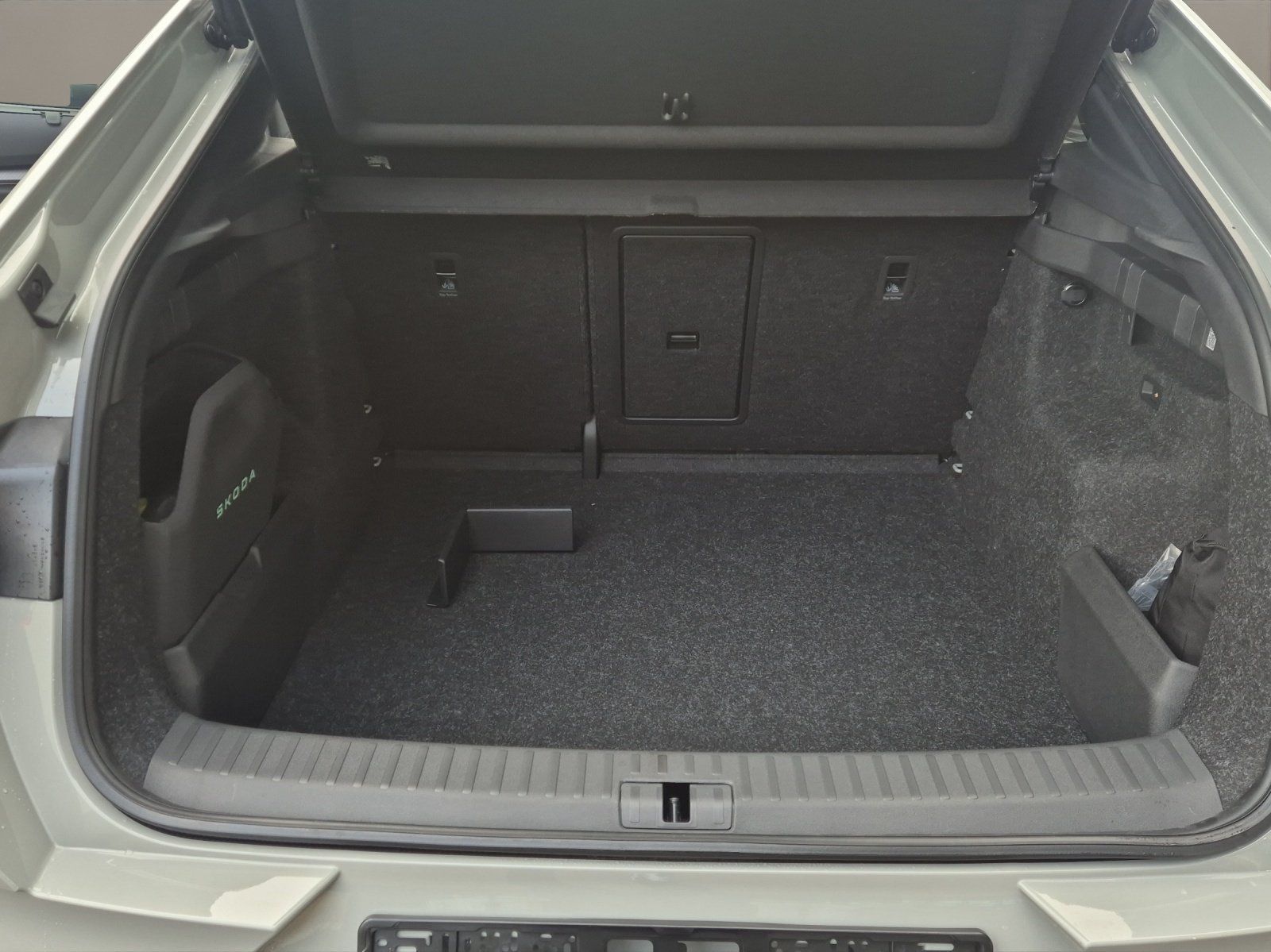 Skoda Enyaq - Bild 17