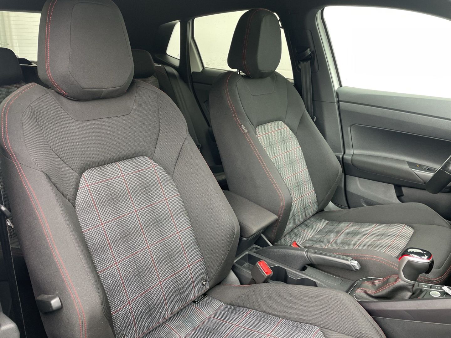 Polo GTI 2.0TSI DSG Kamera/ACC/Keyless/Beats/App