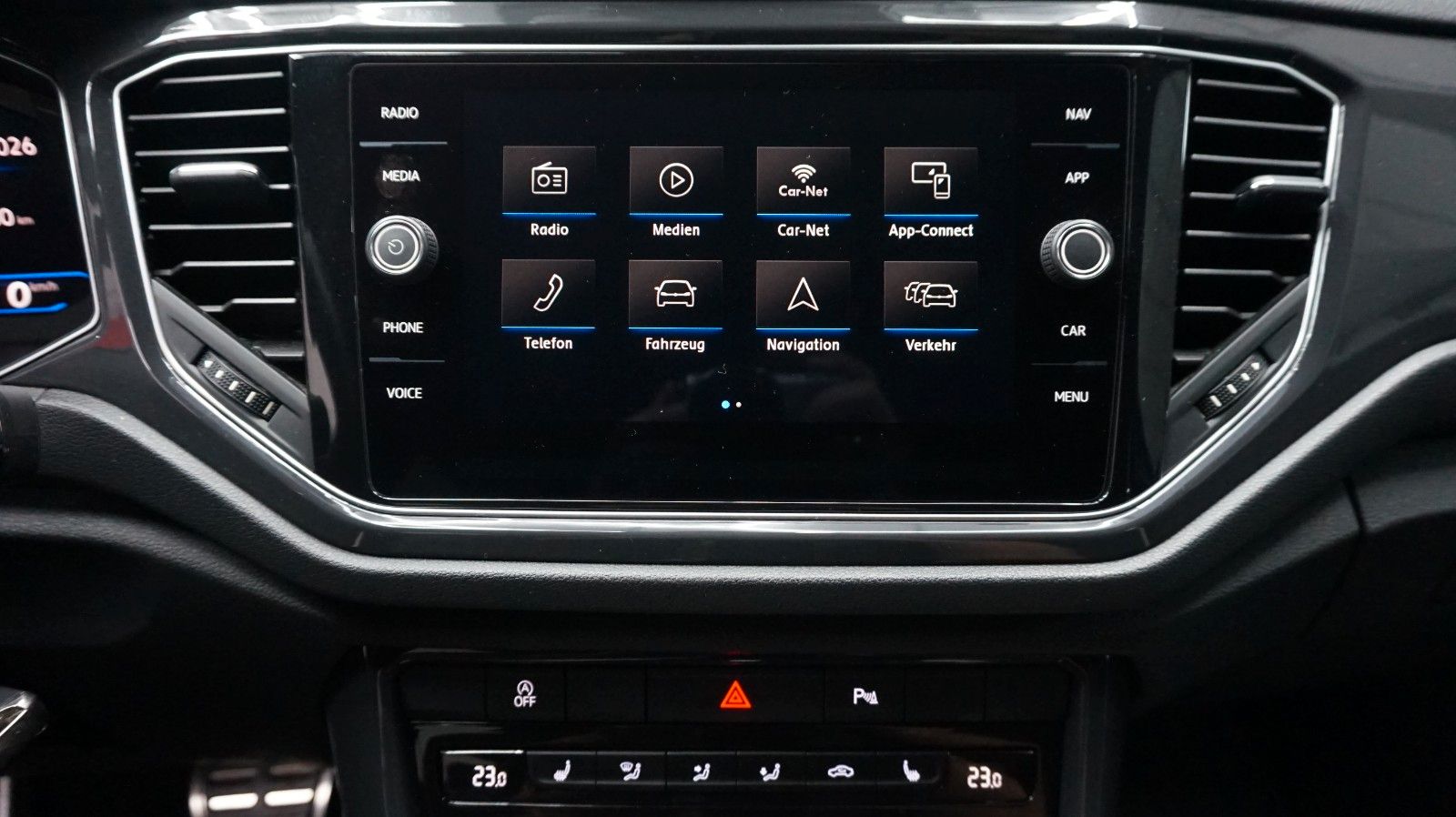 Fahrzeugabbildung Volkswagen T-Roc Sport 4Motion *Autom.*Navi*Kamera*
