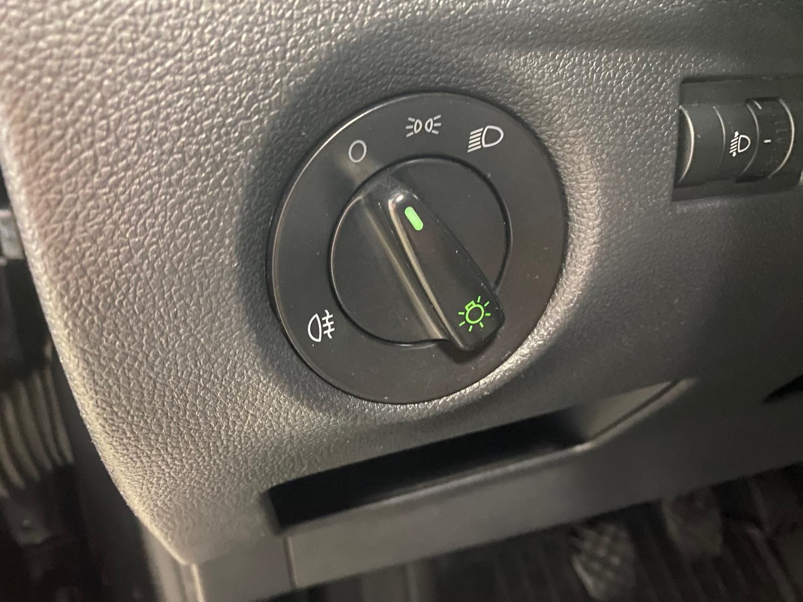 Fahrzeugabbildung SKODA 1.2 KLIMA+ALU+GARANTIE+CHECKHEFT