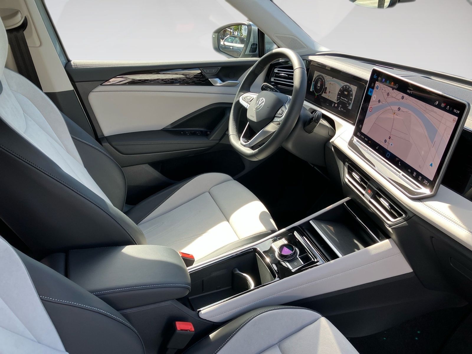 Volkswagen Tiguan - Bild 9