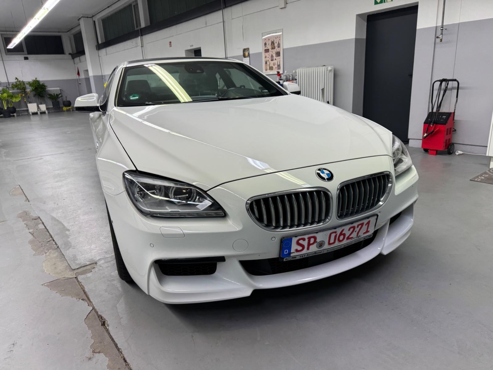 BMW 650 i xDrive Coupé V8 408 ch – Pack M – Toit panoramique – Sièges confort ventilés et chauffants – HUD – Caméras 360°