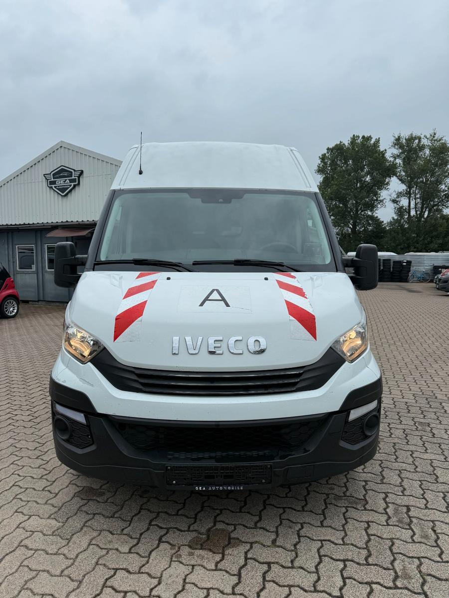 Iveco Daily Kasten CAM/AUTOMATIK/3-Sitzer/Ohne Ad Blue