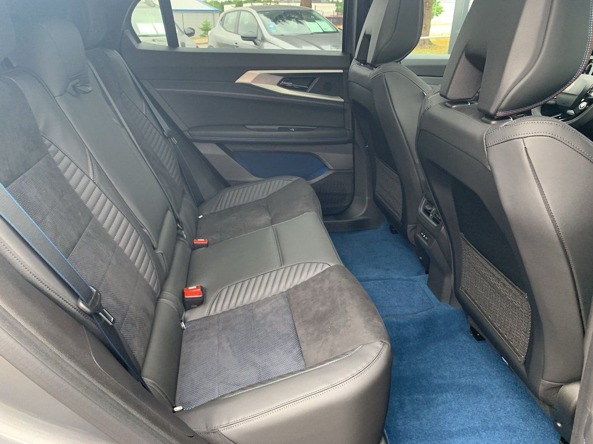 Renault Rafale - Bild 26