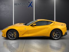 FERRARI 812 Superfast Carbon/Lift/Beifahrerdisplay